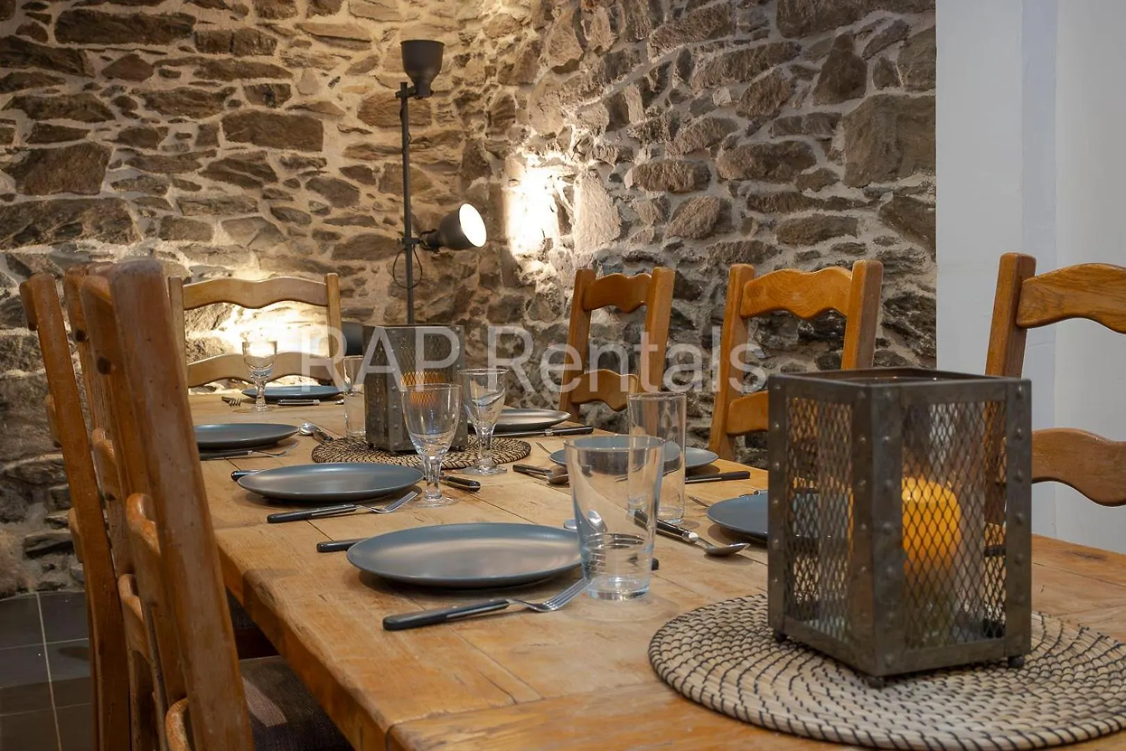 Chalet Mountain Serenity Barn Planvillard